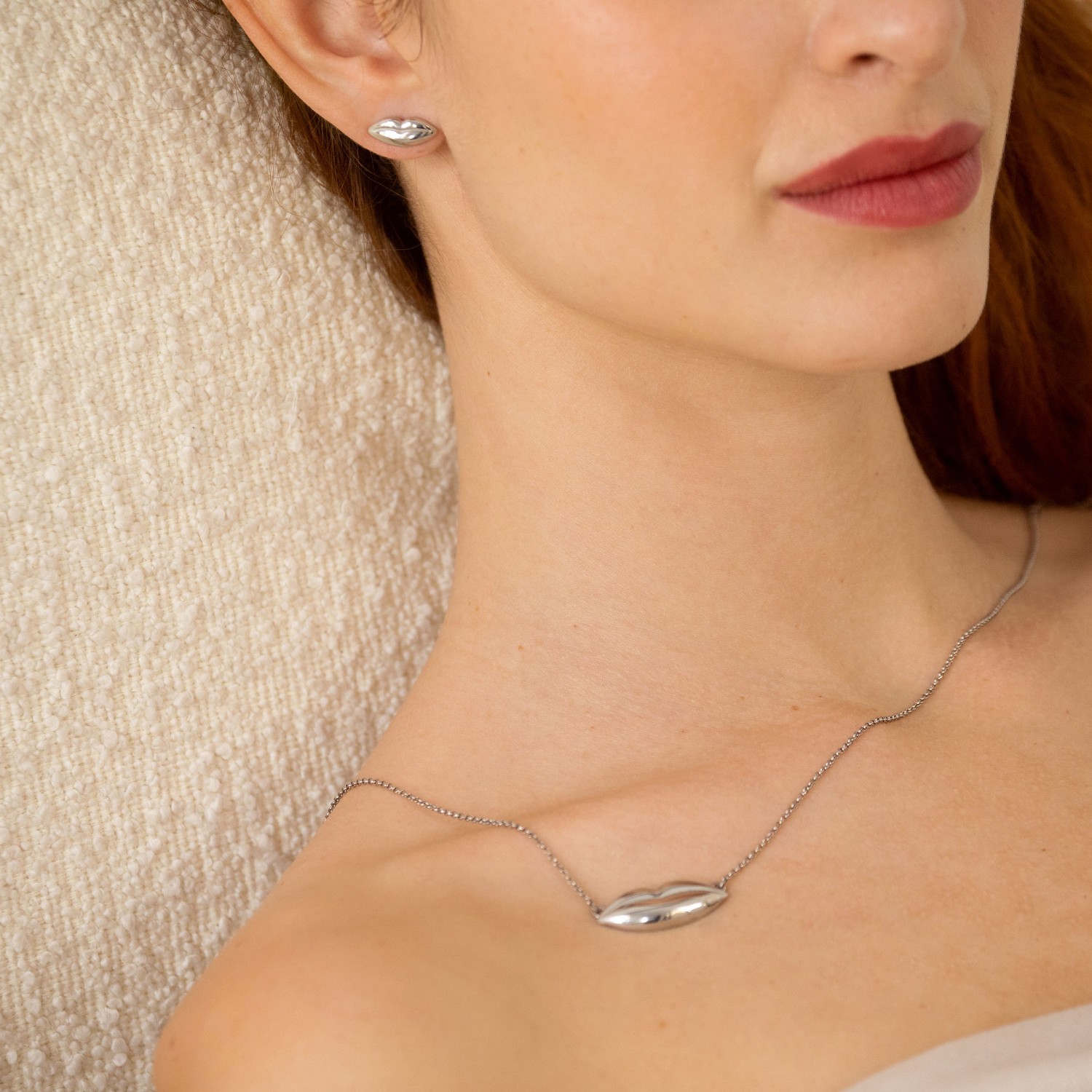 GARGANTILLA DE PLATA DALÍ, JEWELRY BY JOIDART, LABIOS 1