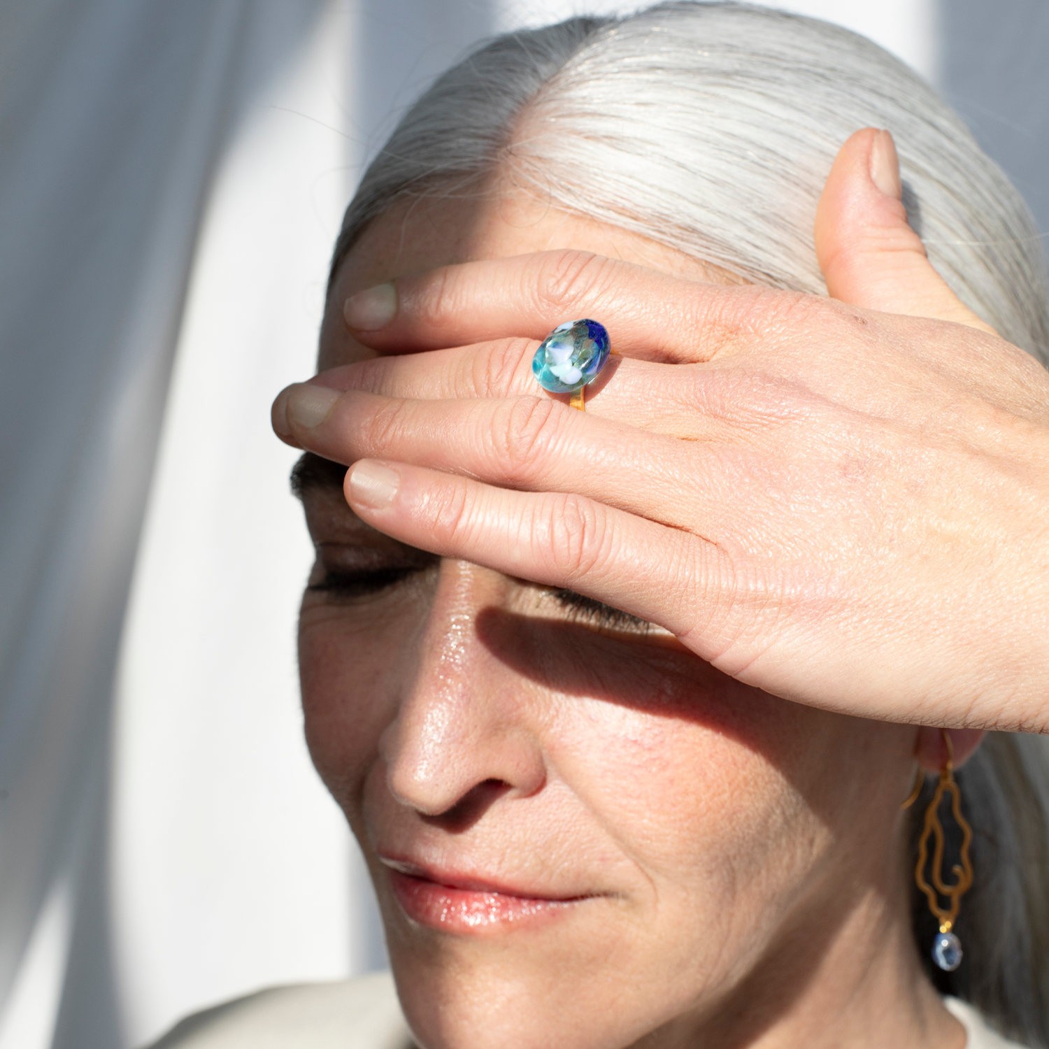 ANILLO DORADO GAUDÍ JEWELRY AZUL 1
