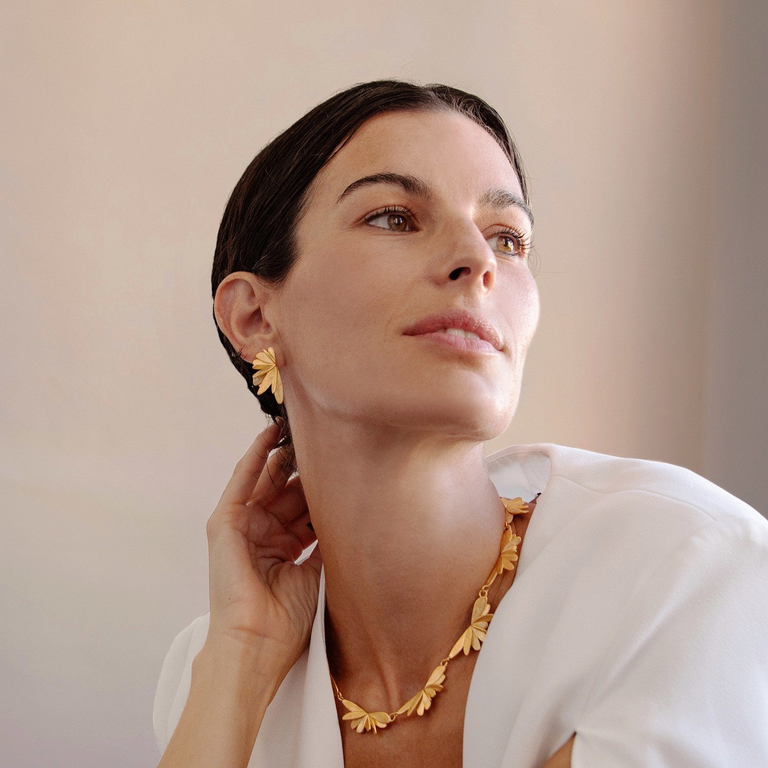 LARGE GOLDEN EARRINGS VOL 1