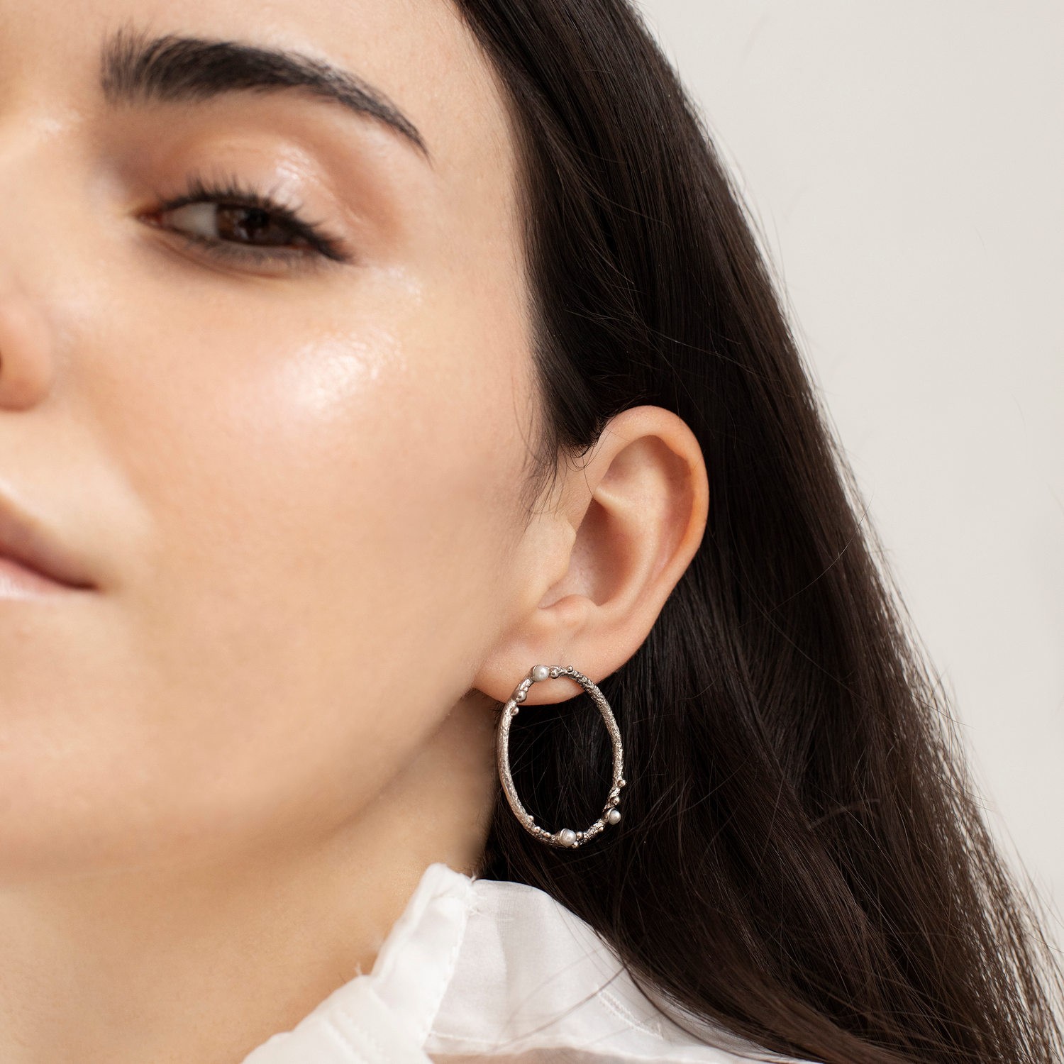 PENDIENTES CIRCULARES PLATEADOS GUSPIRA 1