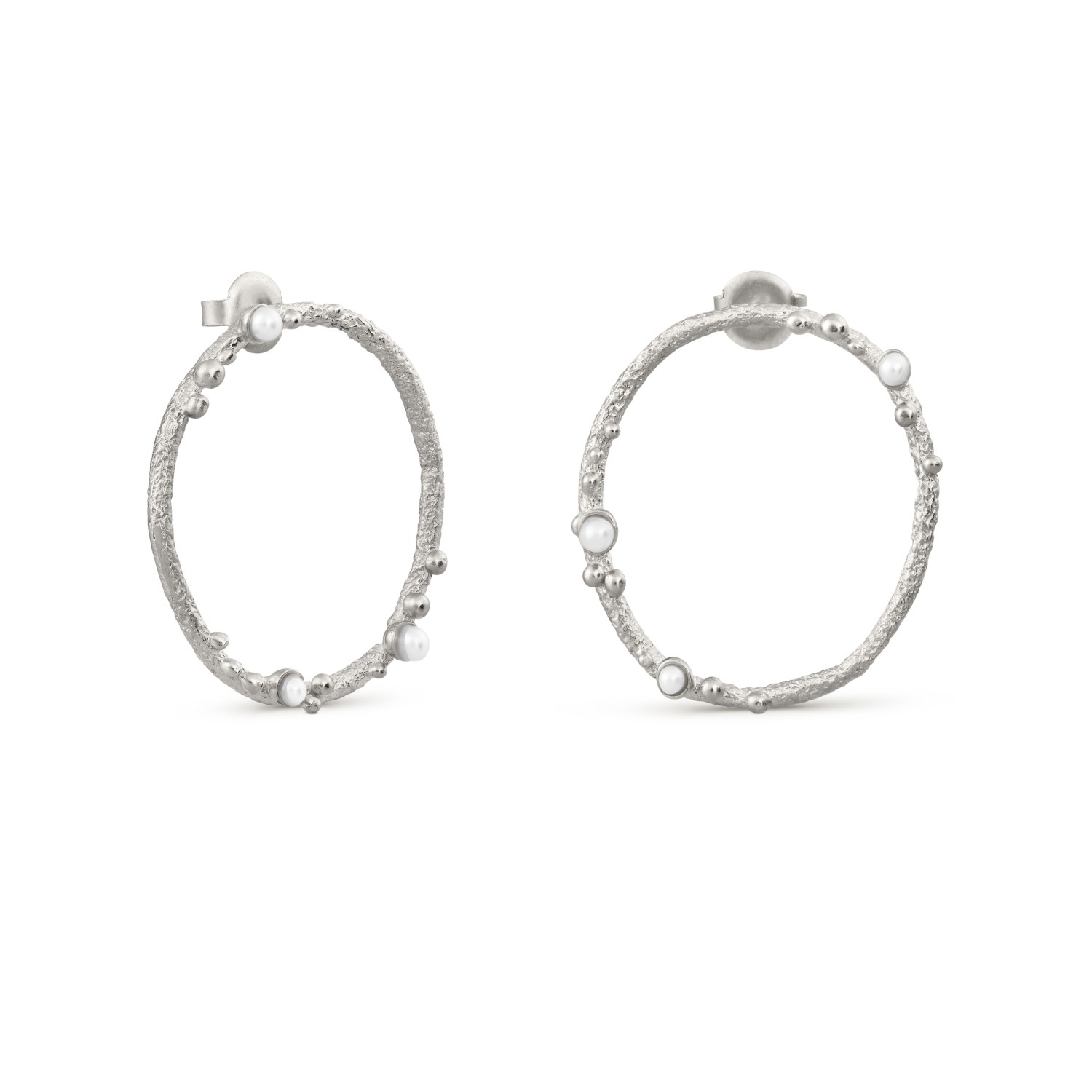 PENDIENTES CIRCULARES PLATEADOS GUSPIRA