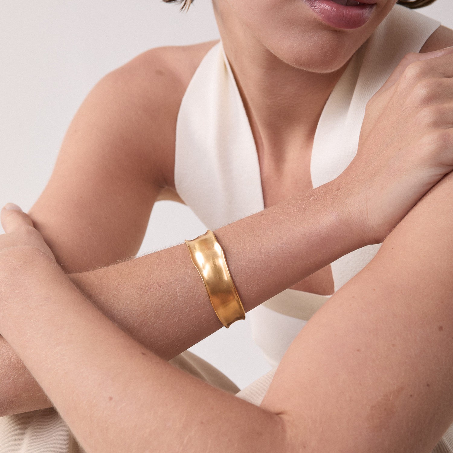 PULSERA DORADA CALA