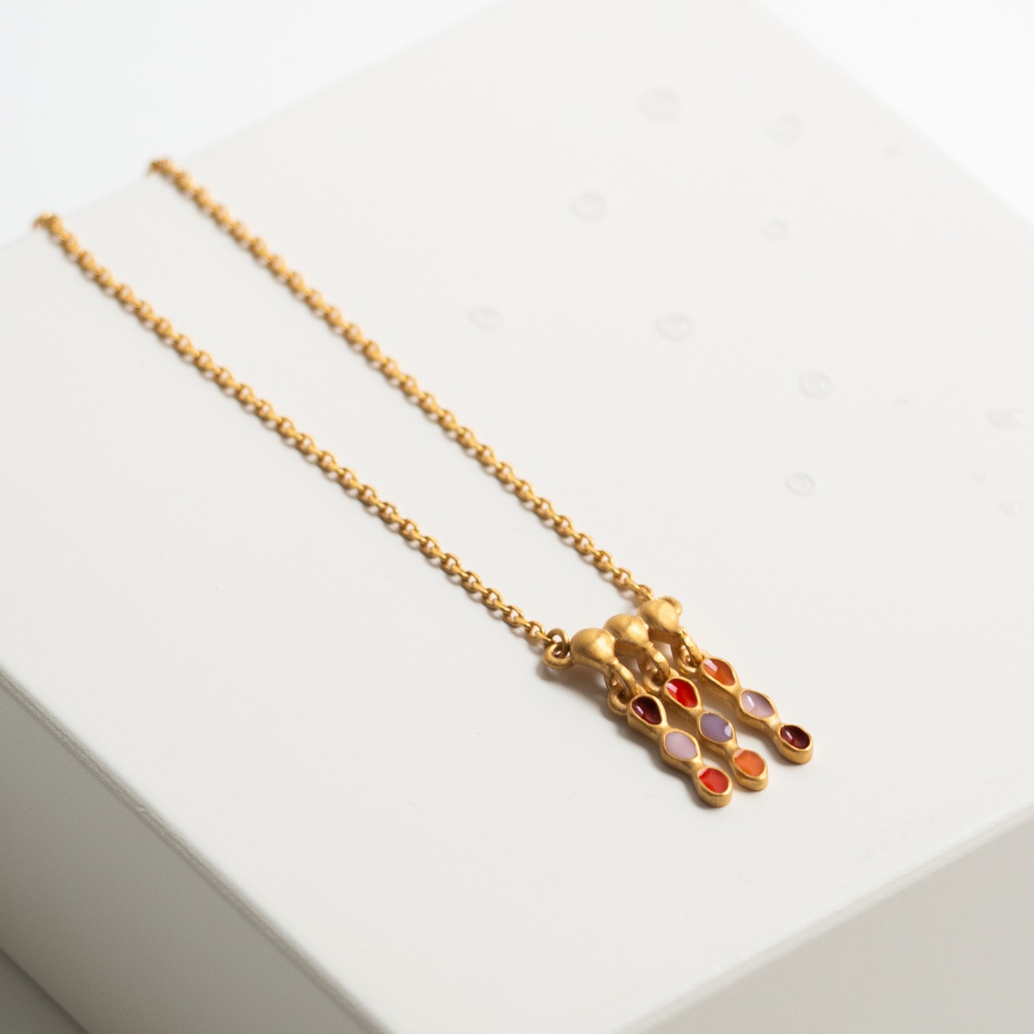 COLLAR DORADO PEQUEÑO AUBE 3