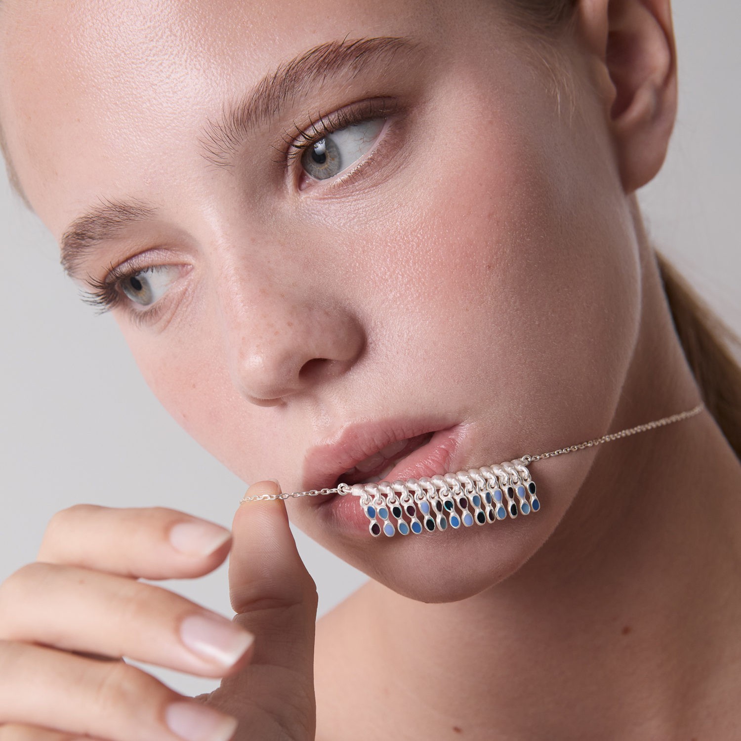 COLLAR PLATEDADO AUBE 1