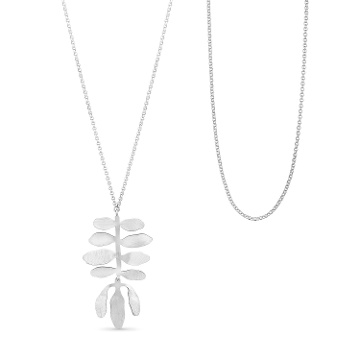 COLLAR PLATEADO LARGO SILVELA