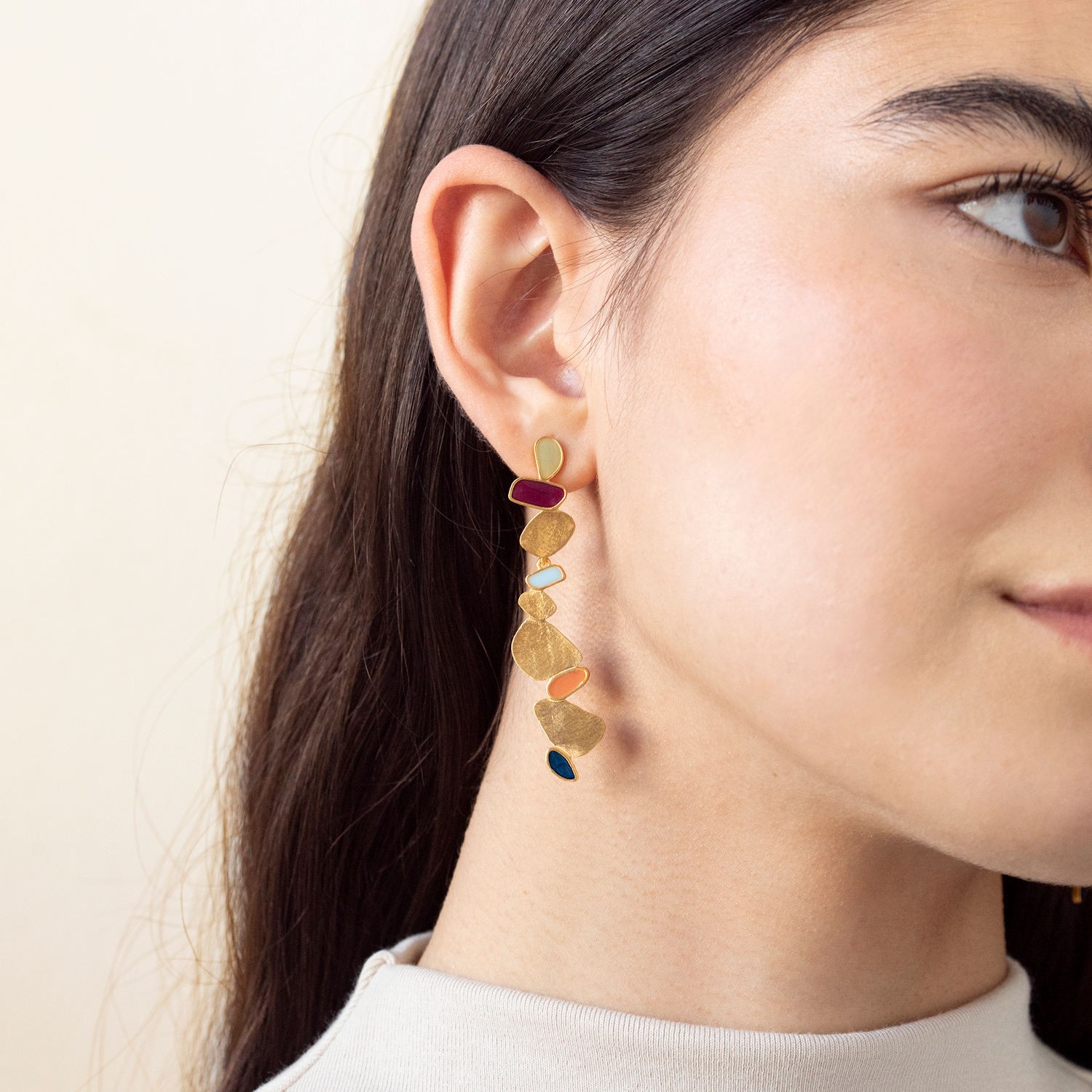 PENDIENTES LARGOS DORADOS THALUS 1