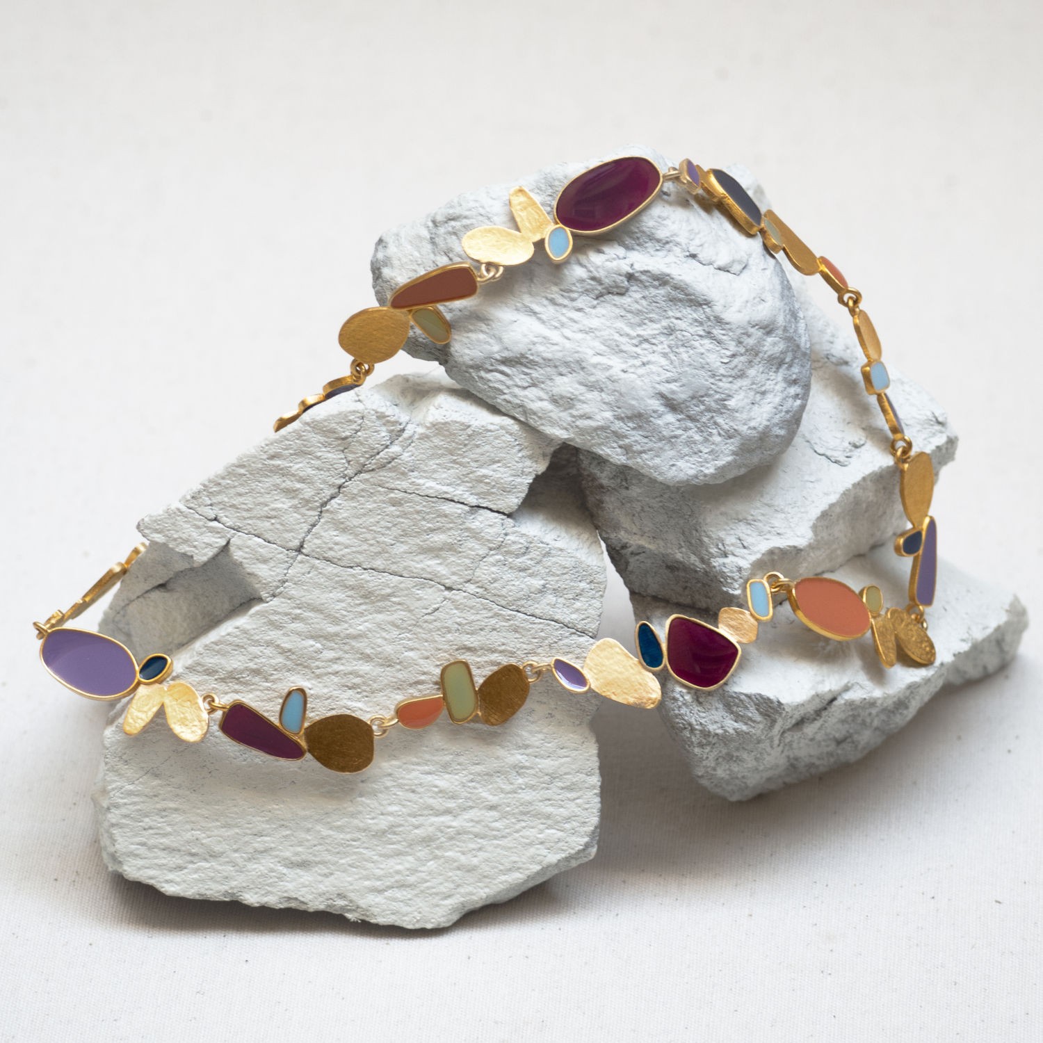 COLLAR DORADO THALUS 2