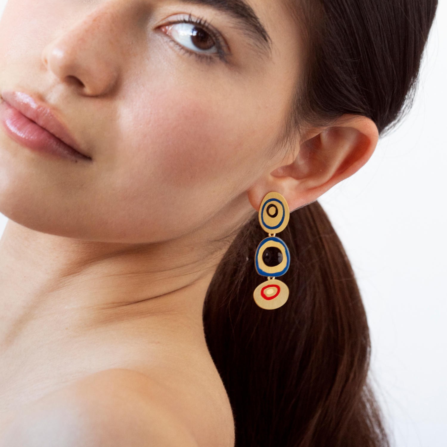 PENDIENTES DORADOS CÍRCULOS DE COLORES MIRÓ JEWELRY 1
