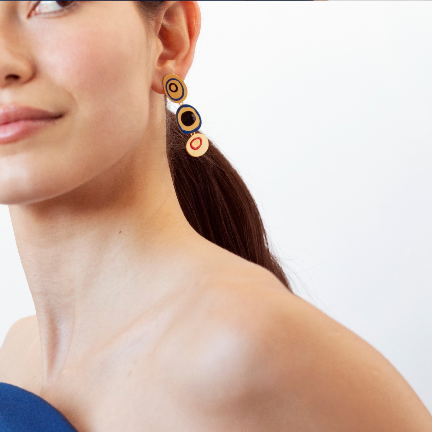 PENDIENTES DORADOS CÍRCULOS DE COLORES MIRÓ JEWELRY 2